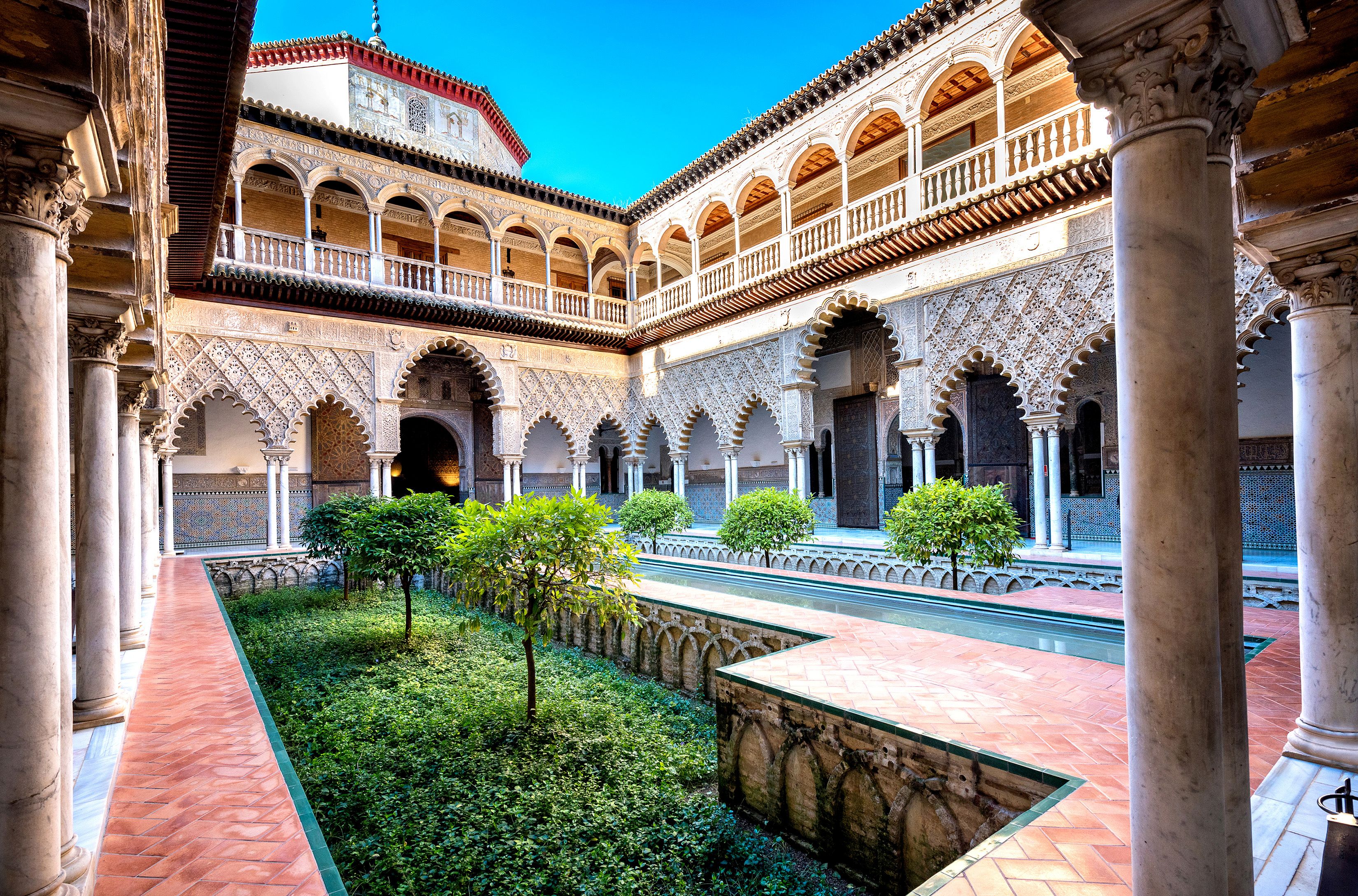 Photo from inside of an open air Spanish courtyard